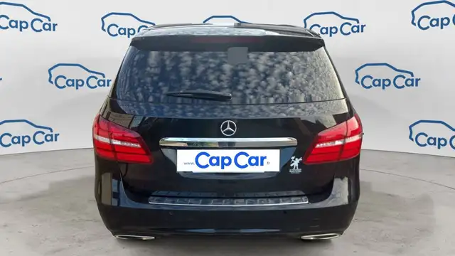 Mercedes-Benz B-Class view 3