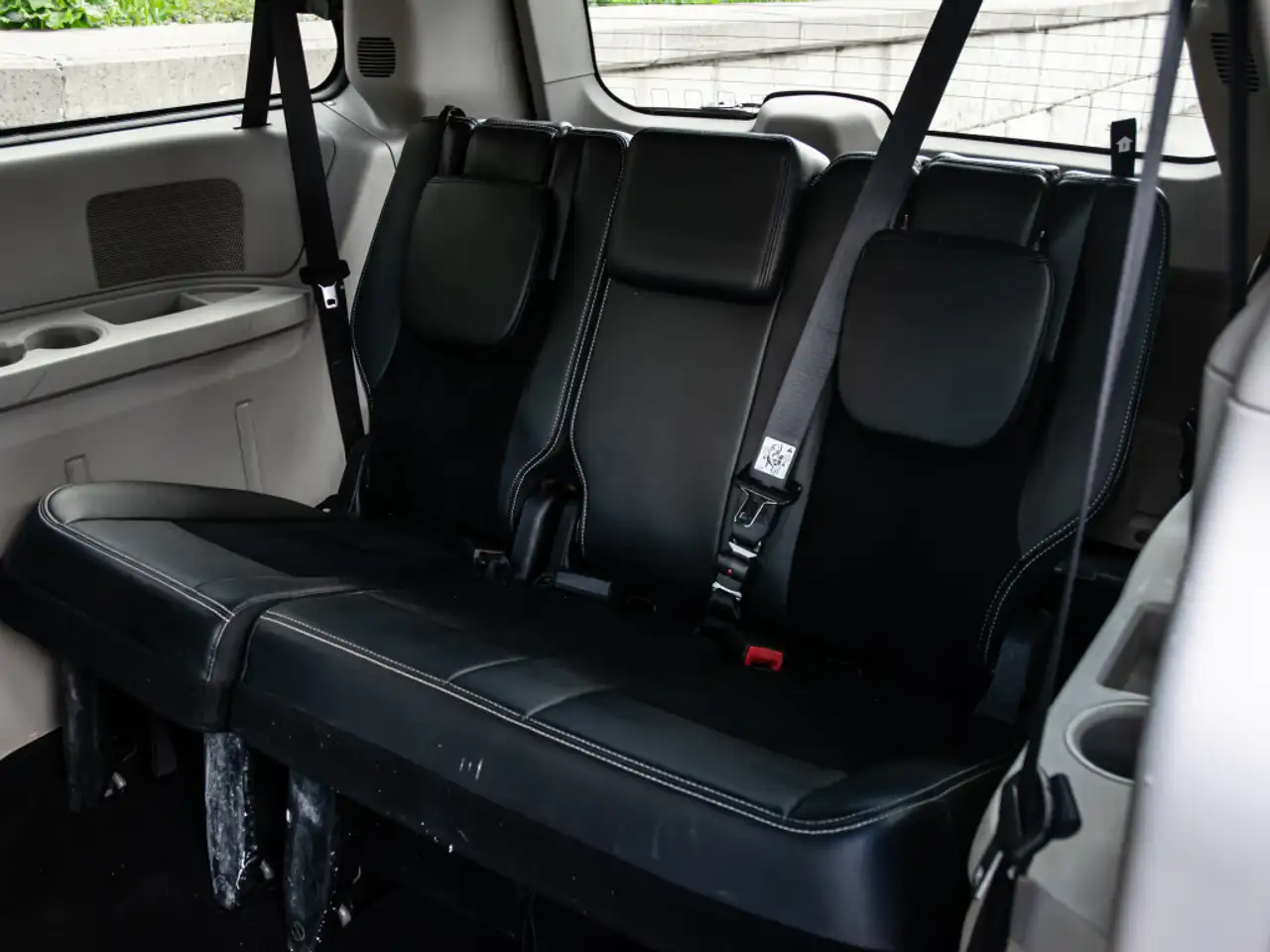 Dodge Grand Caravan снимка Dodge Grand Caravan