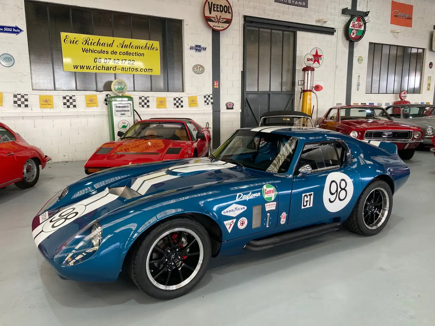Shelby Daytona Coupé de 1965 en stock en France Blau - 1