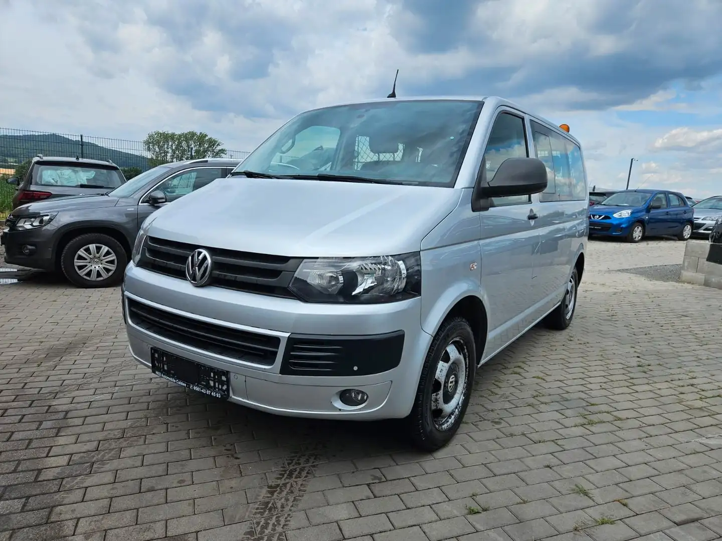 Volkswagen T5 Transporter Kasten-Kombi Kombi 4Motion Argent - 1
