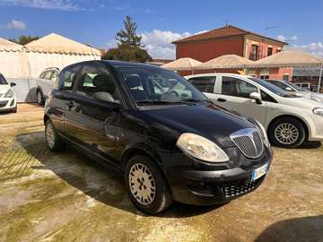 Ypsilon II 2003 1.2 8v Argento