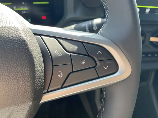 Dacia Duster view 9