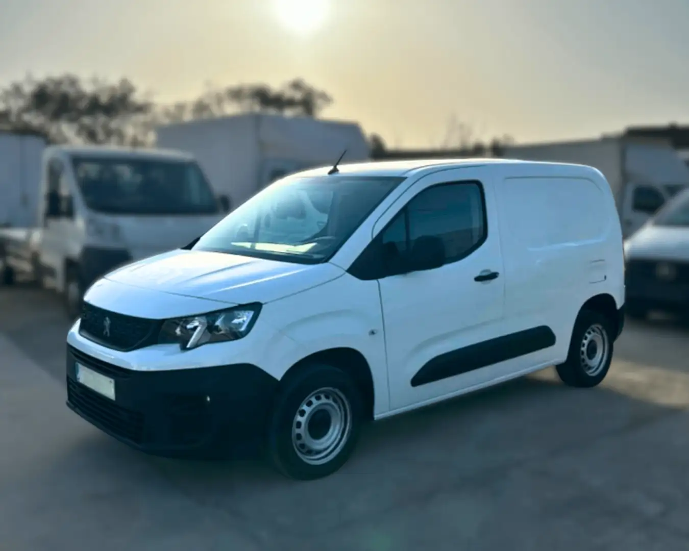 Peugeot Partner 1.6BlueHDI Premium Standard 1000kg 100 - 1