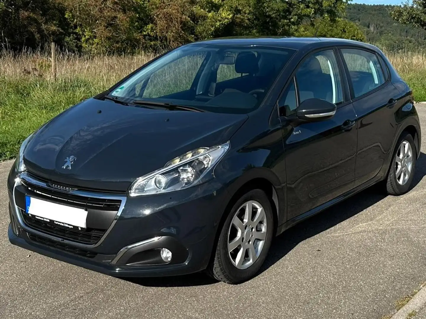 Peugeot 208 208 PureTech 82 Urban Move Grau - 1