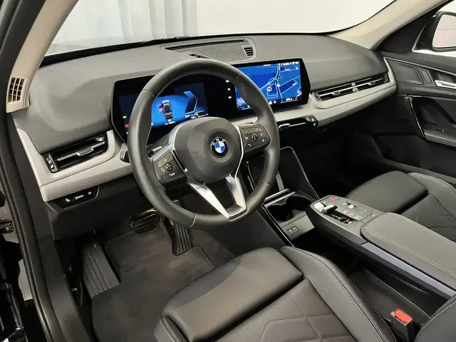 BMW X1 view 7