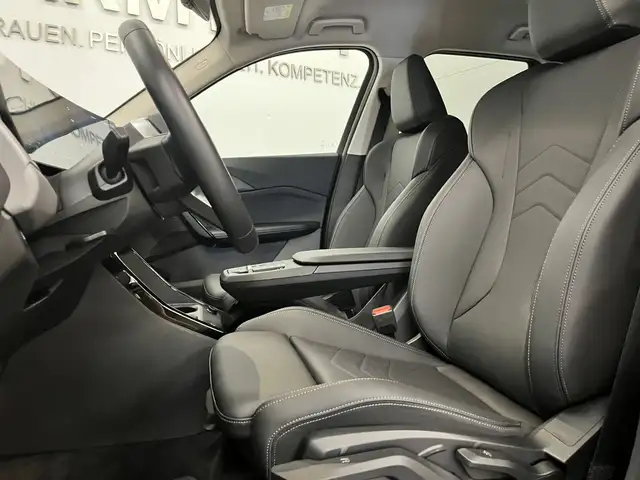 BMW X1 view 13