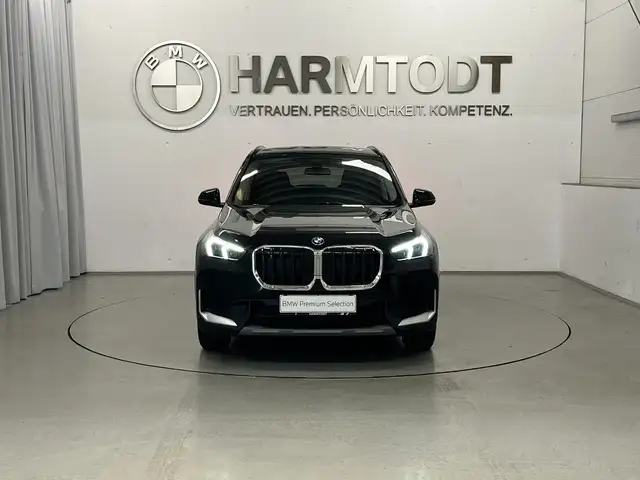 BMW X1 view 6
