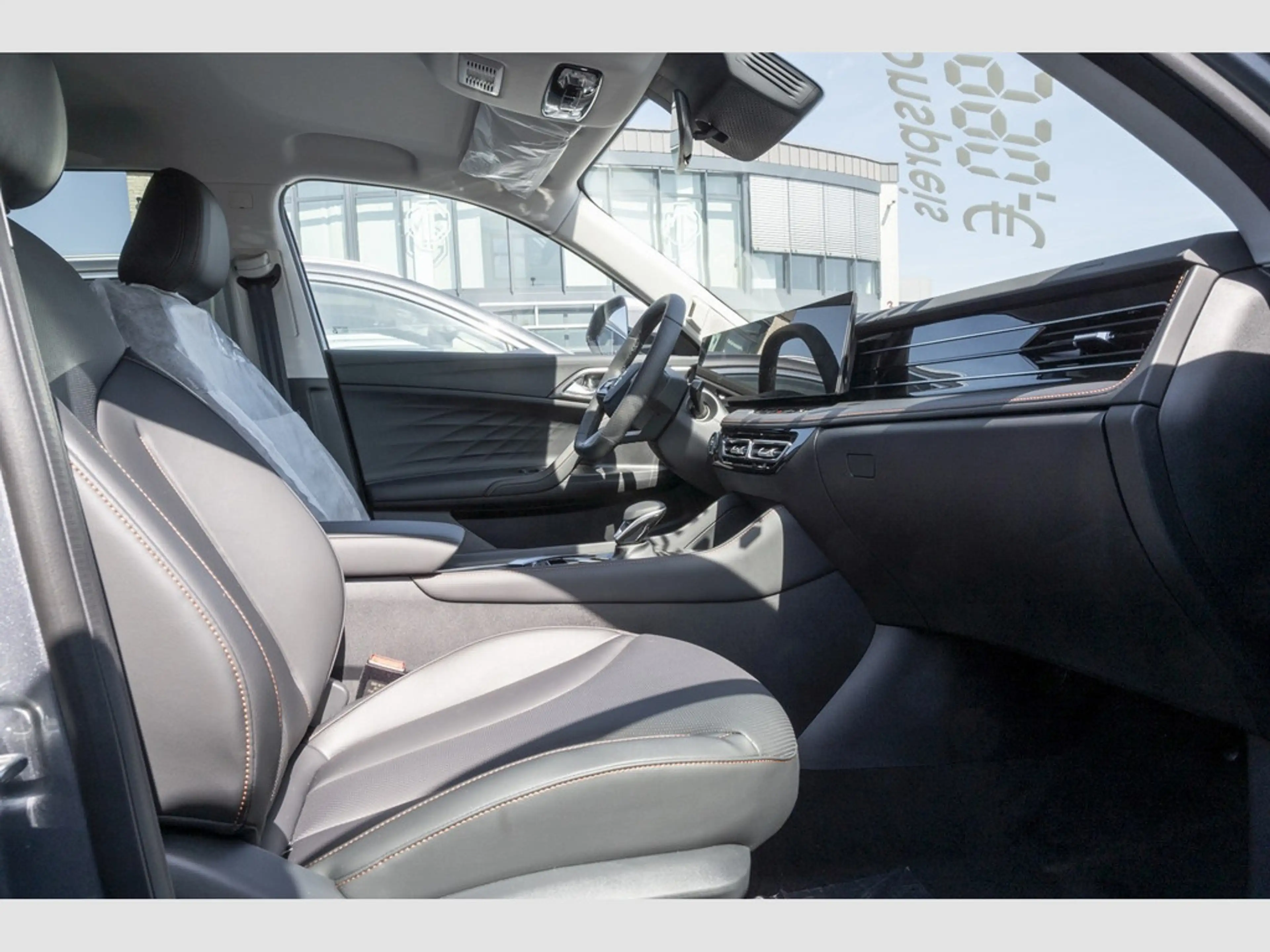 MG HS PHEV Luxury LED,Kamera,Finanzierungspreis — photo 8