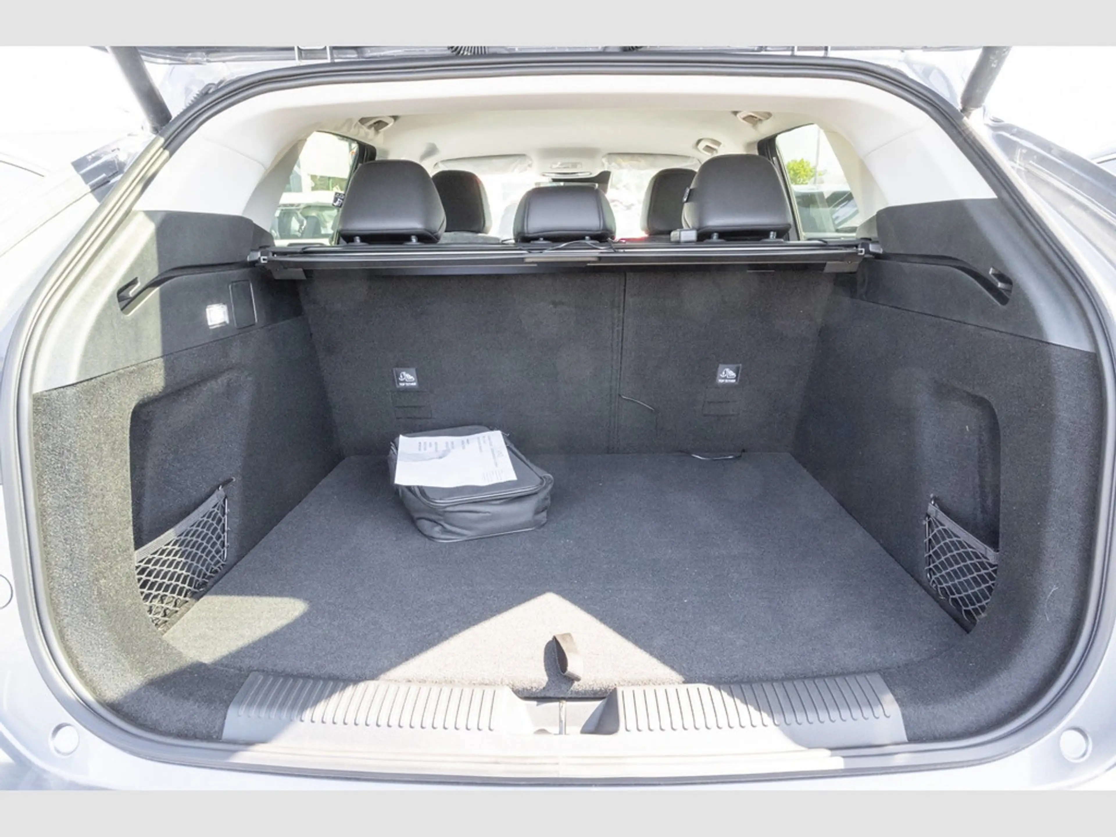 MG HS PHEV Luxury LED,Kamera,Finanzierungspreis — photo 7