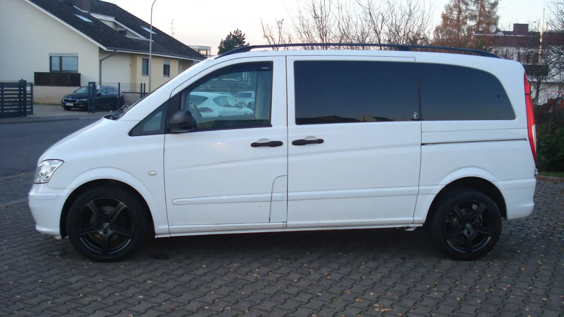 Mercedes-Benz Vito -122 CDI MIXTO ! KOMPAKT ! V6 ! TÜV-NEU! Bianco - 1