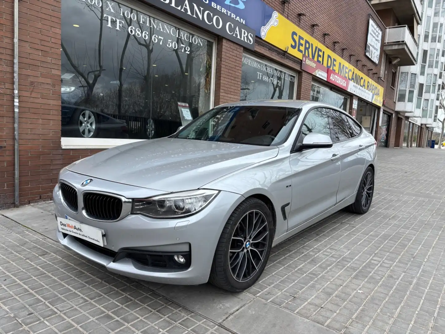 BMW 320 320dA Gran Turismo Sport Gris - 2