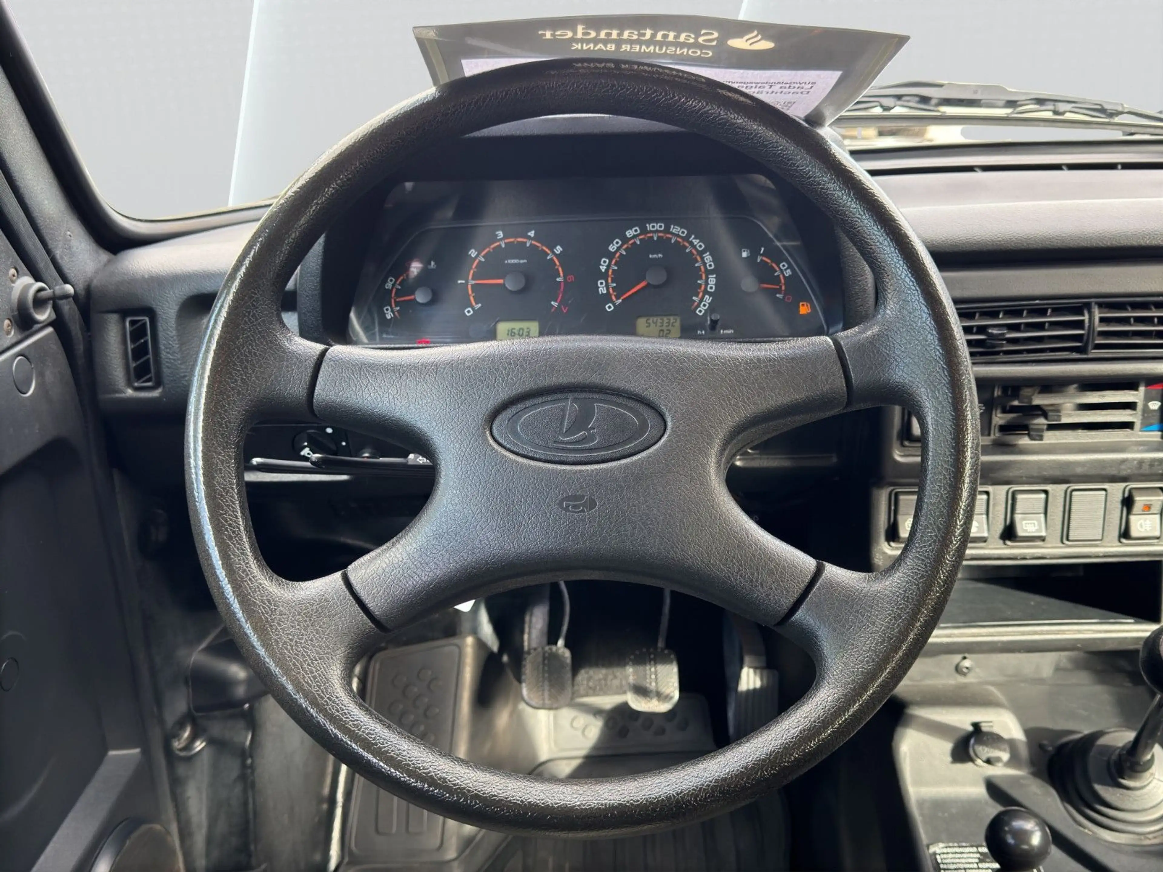 Lada Taiga Urban 4x4, 1,7, wenig KM, Dachträger, AHK — photo 11