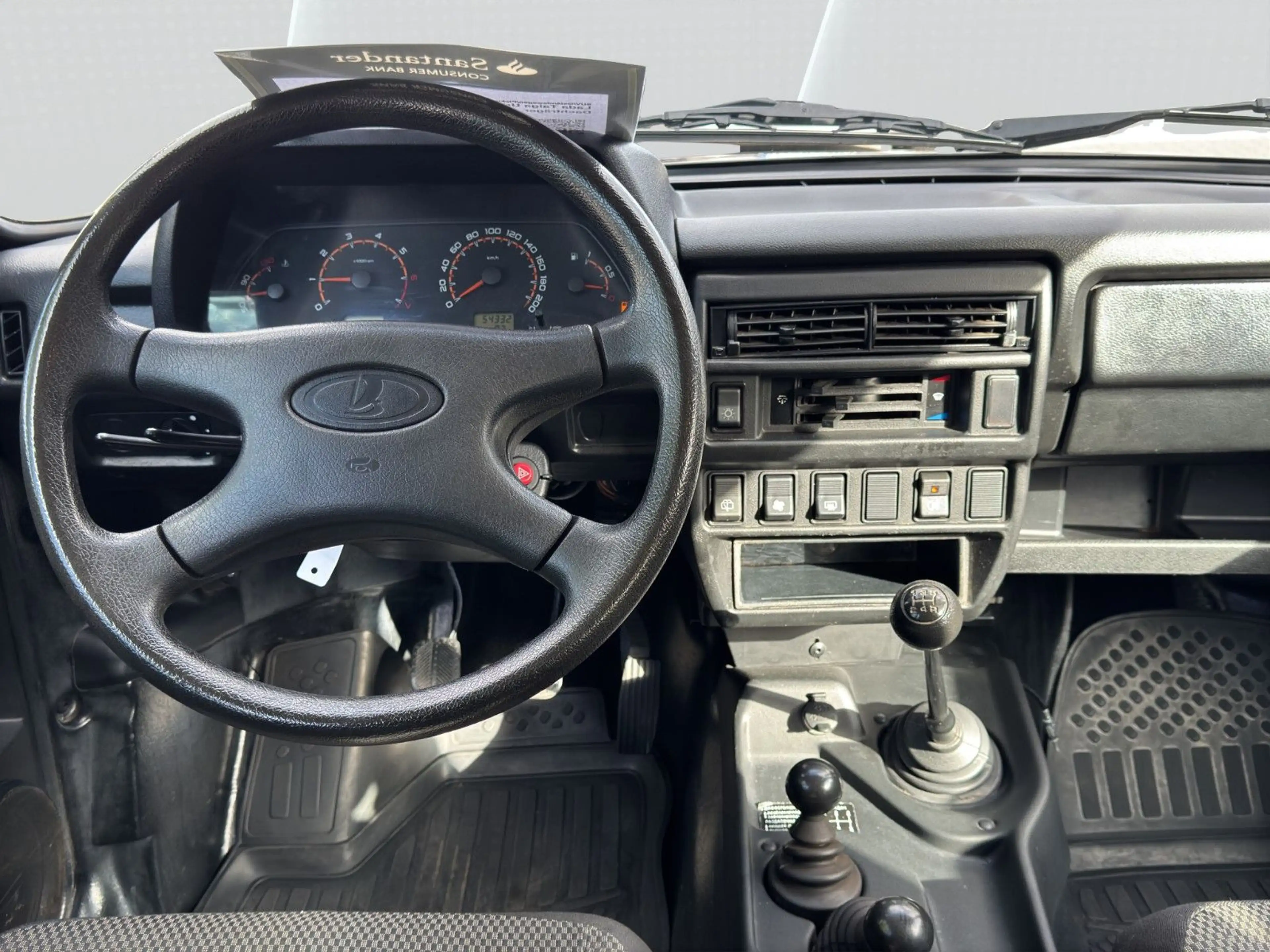 Lada Taiga Urban 4x4, 1,7, wenig KM, Dachträger, AHK — photo 13