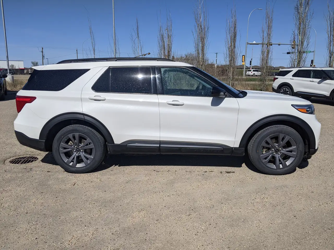 Ford Explorer снимка Ford Explorer