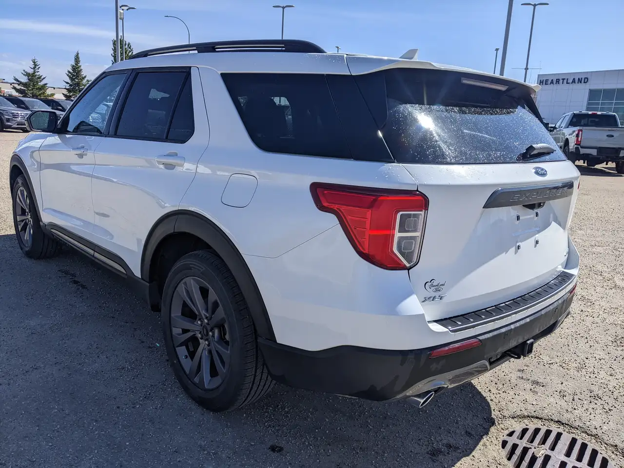 Ford Explorer снимка Ford Explorer