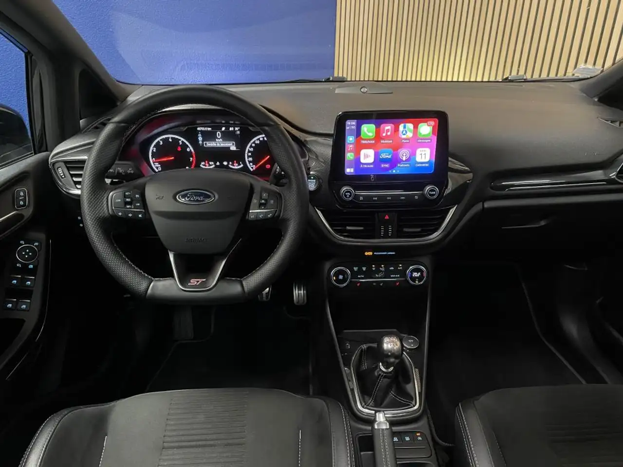 Ford Fiesta ST — photo 12