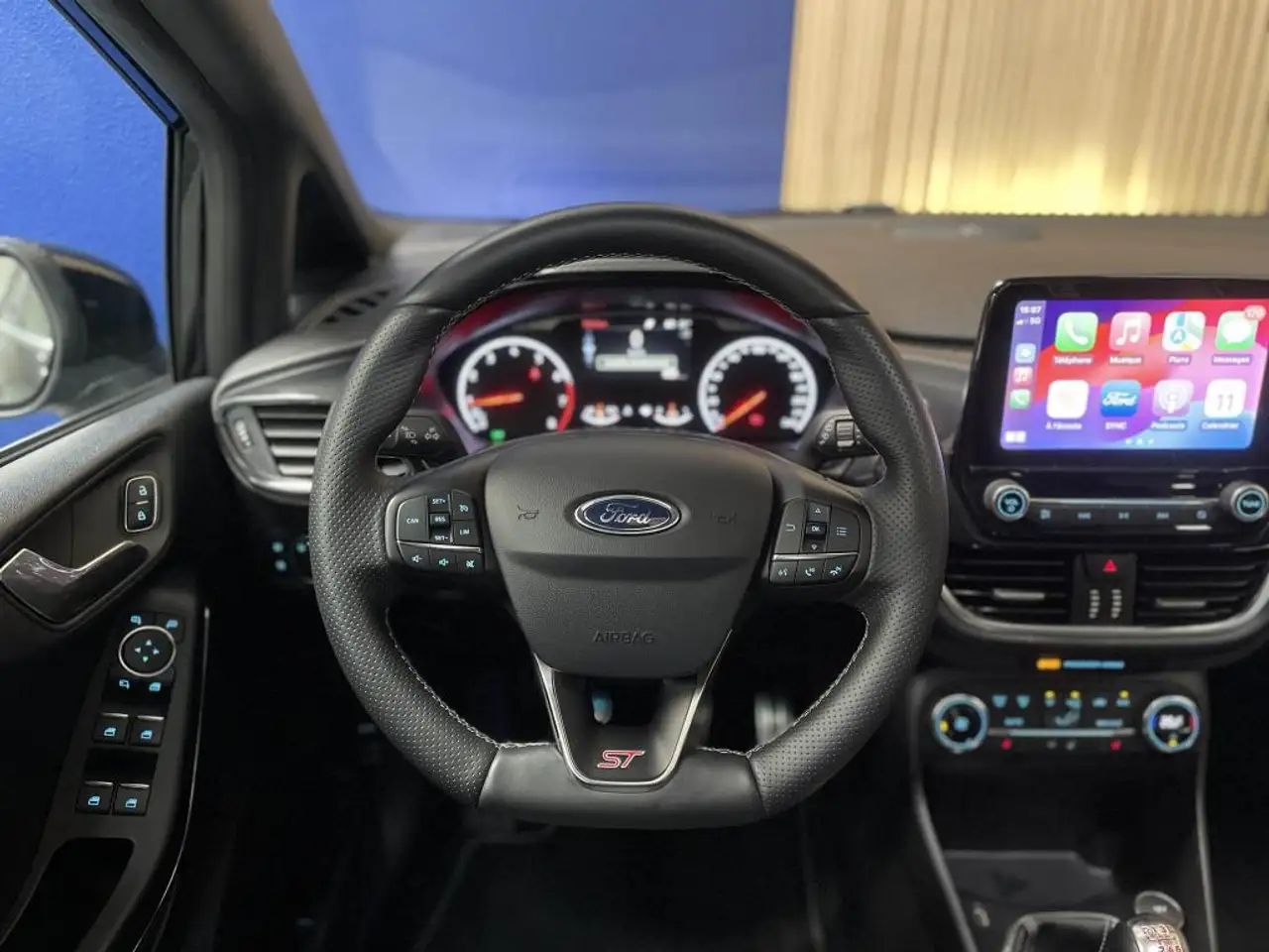 Ford Fiesta ST — photo 14