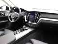 Volvo V60 Cross Country B5 264pk AWD Pro / B&W Audio / Massage / Head-Up / Zwart - thumbnail 2