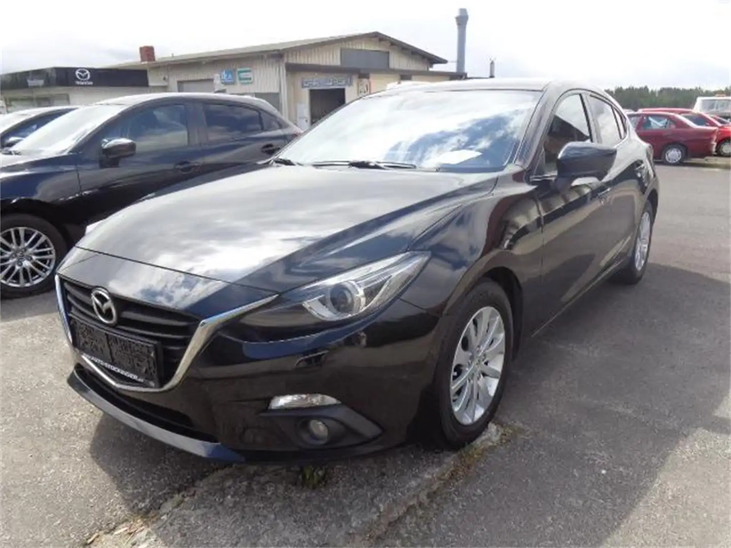 Mazda 3 Sport G120 Attraction crna - 1
