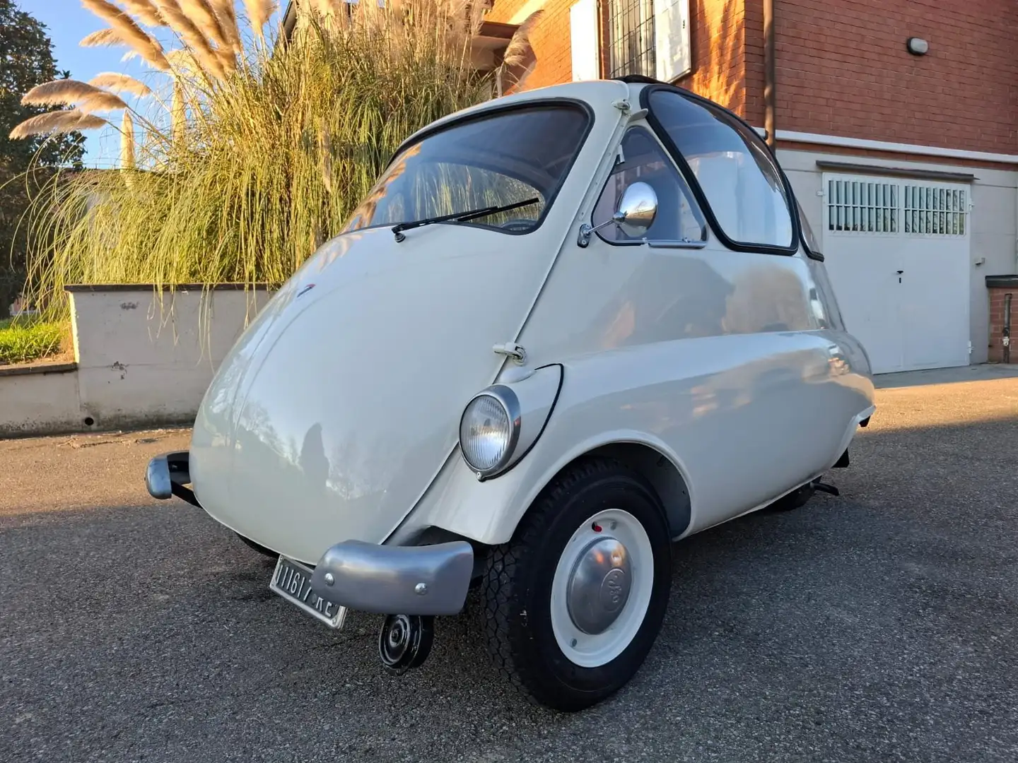 Iso Rivolta Sonstige ISETTA Weiß - 2