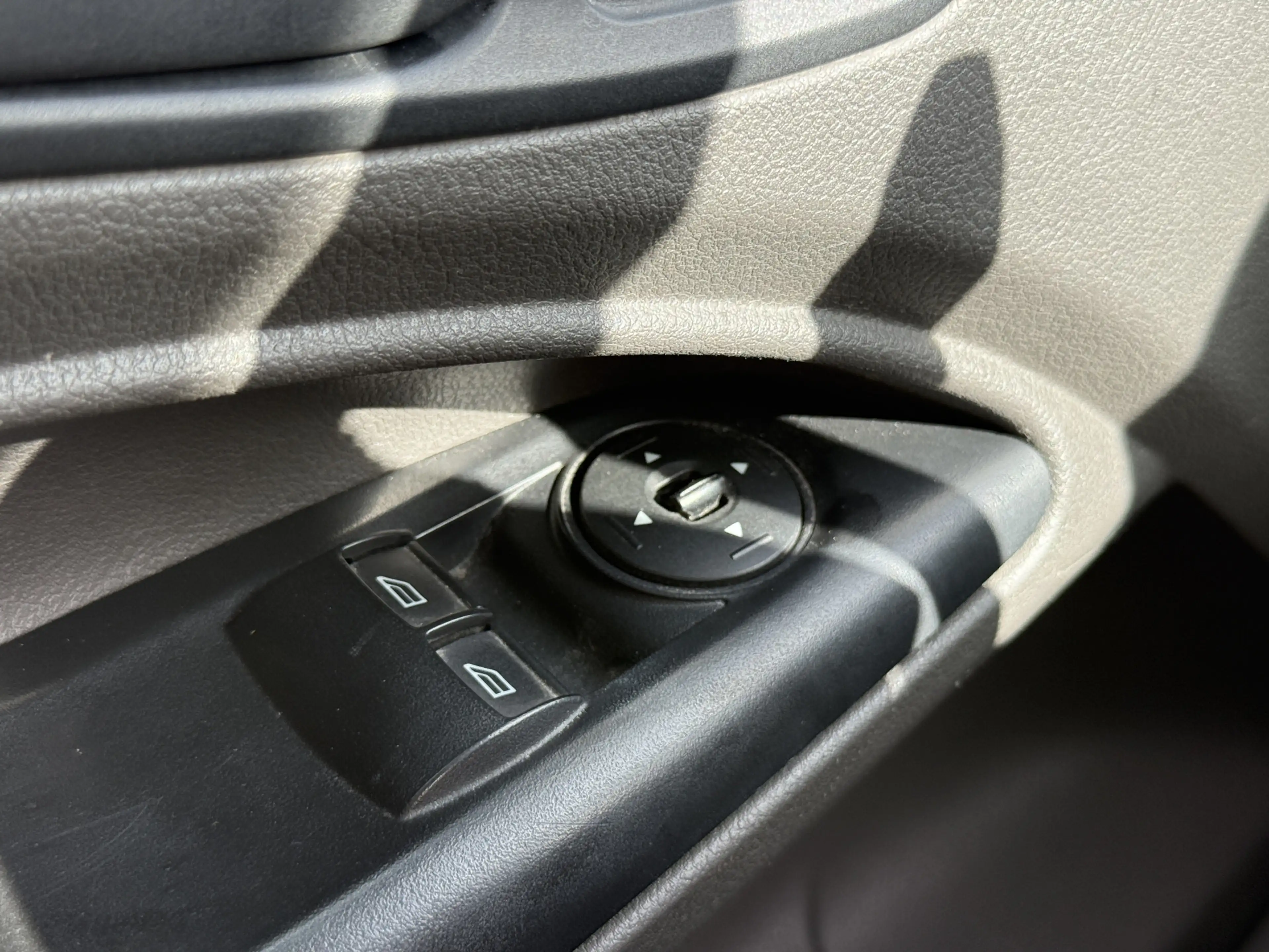 Ford Transit Connect 1.5 TDCI 100PK L2 Automaat Trekhaak Carplay Camera — photo 33