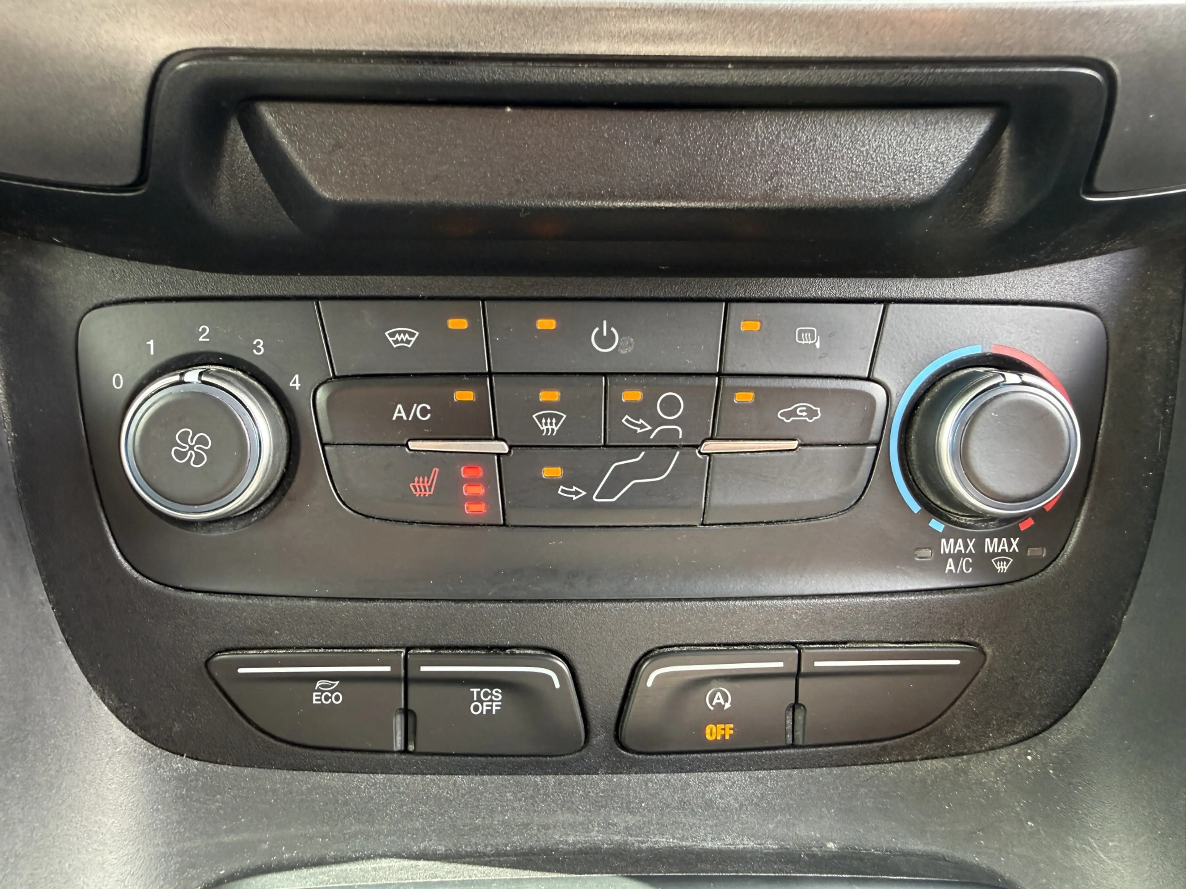 Ford Transit Connect 1.5 TDCI 100PK L2 Automaat Trekhaak Carplay Camera — photo 25
