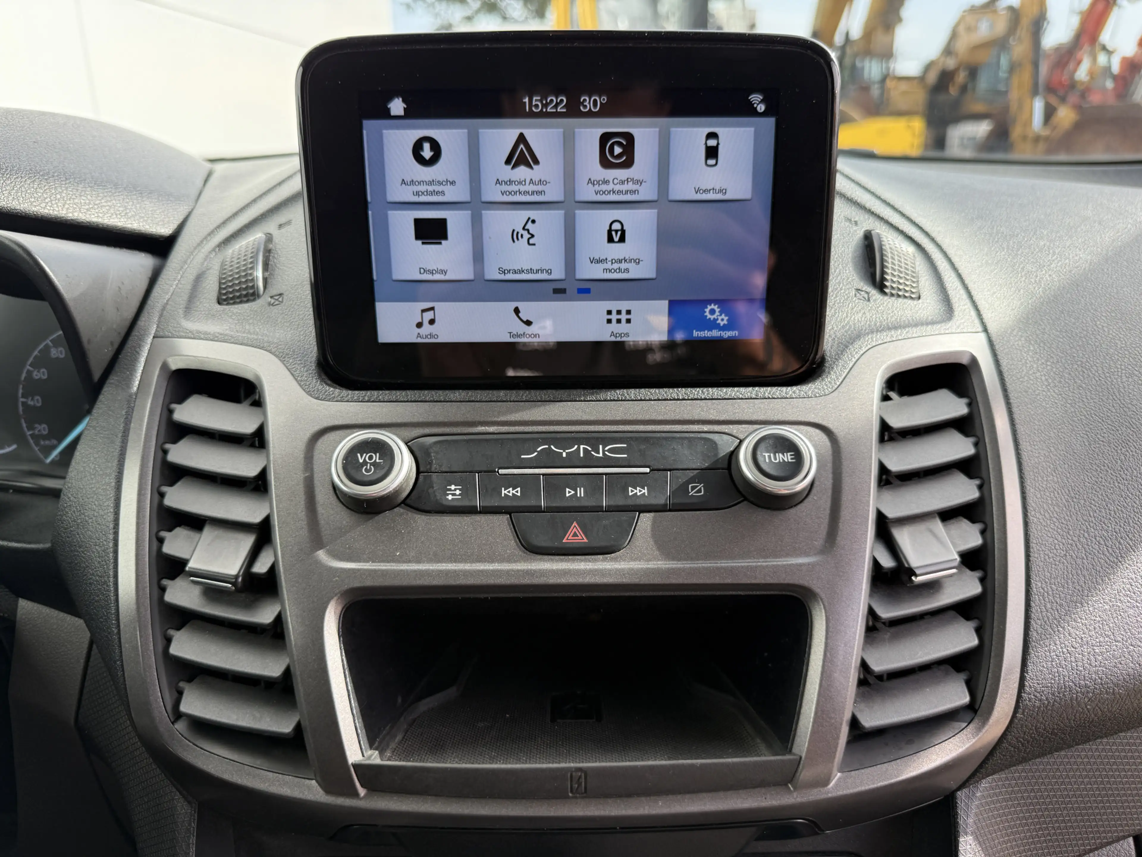 Ford Transit Connect 1.5 TDCI 100PK L2 Automaat Trekhaak Carplay Camera — photo 21