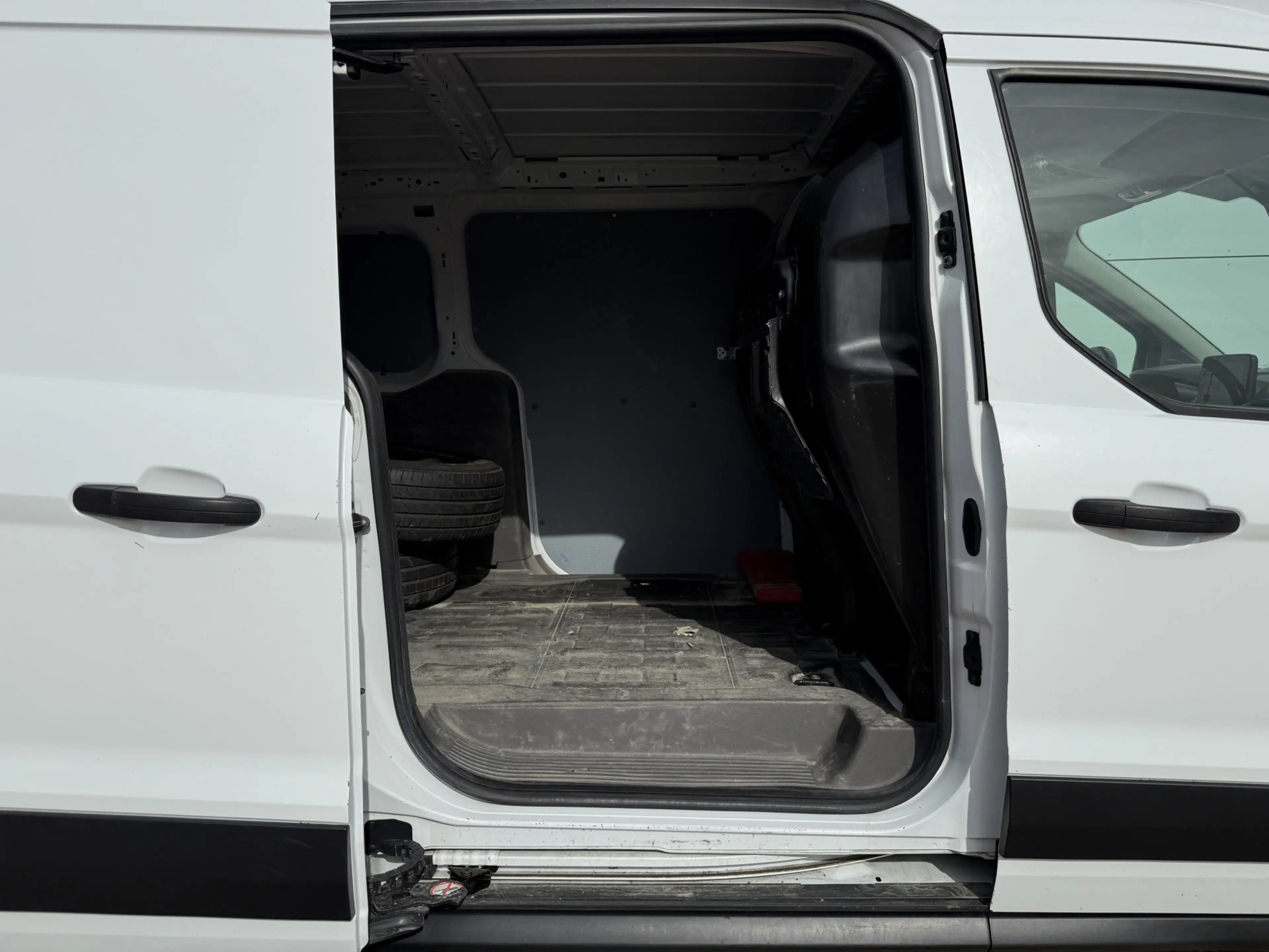 Ford Transit Connect 1.5 TDCI 100PK L2 Automaat Trekhaak Carplay Camera — photo 10