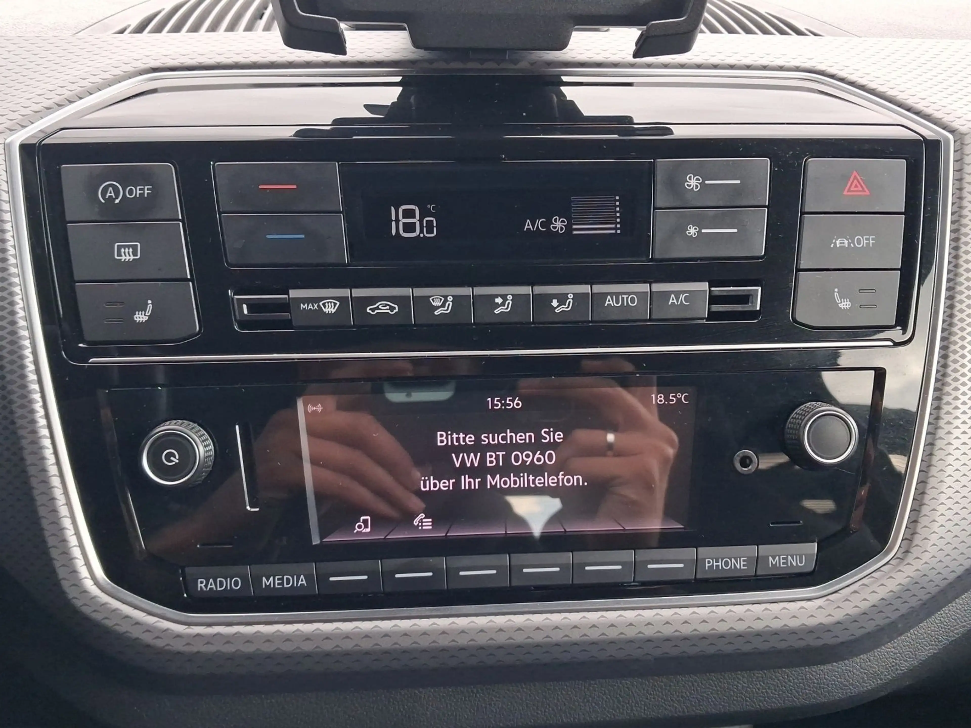 Volkswagen up! 1.0 ACTIVE BLUETOOTH SITZHZG DAB+ LM16 — photo 14