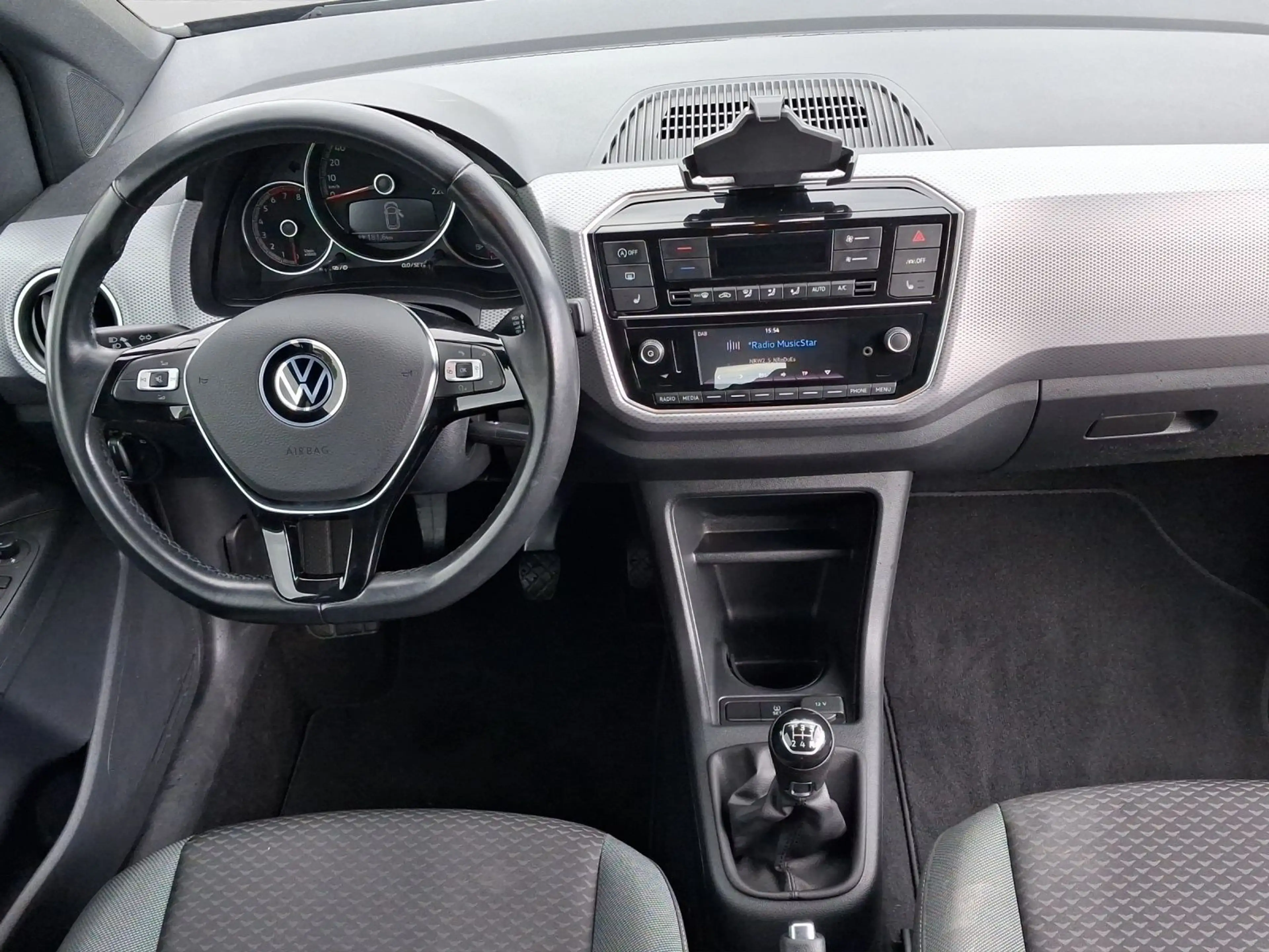 Volkswagen up! 1.0 ACTIVE BLUETOOTH SITZHZG DAB+ LM16 — photo 5