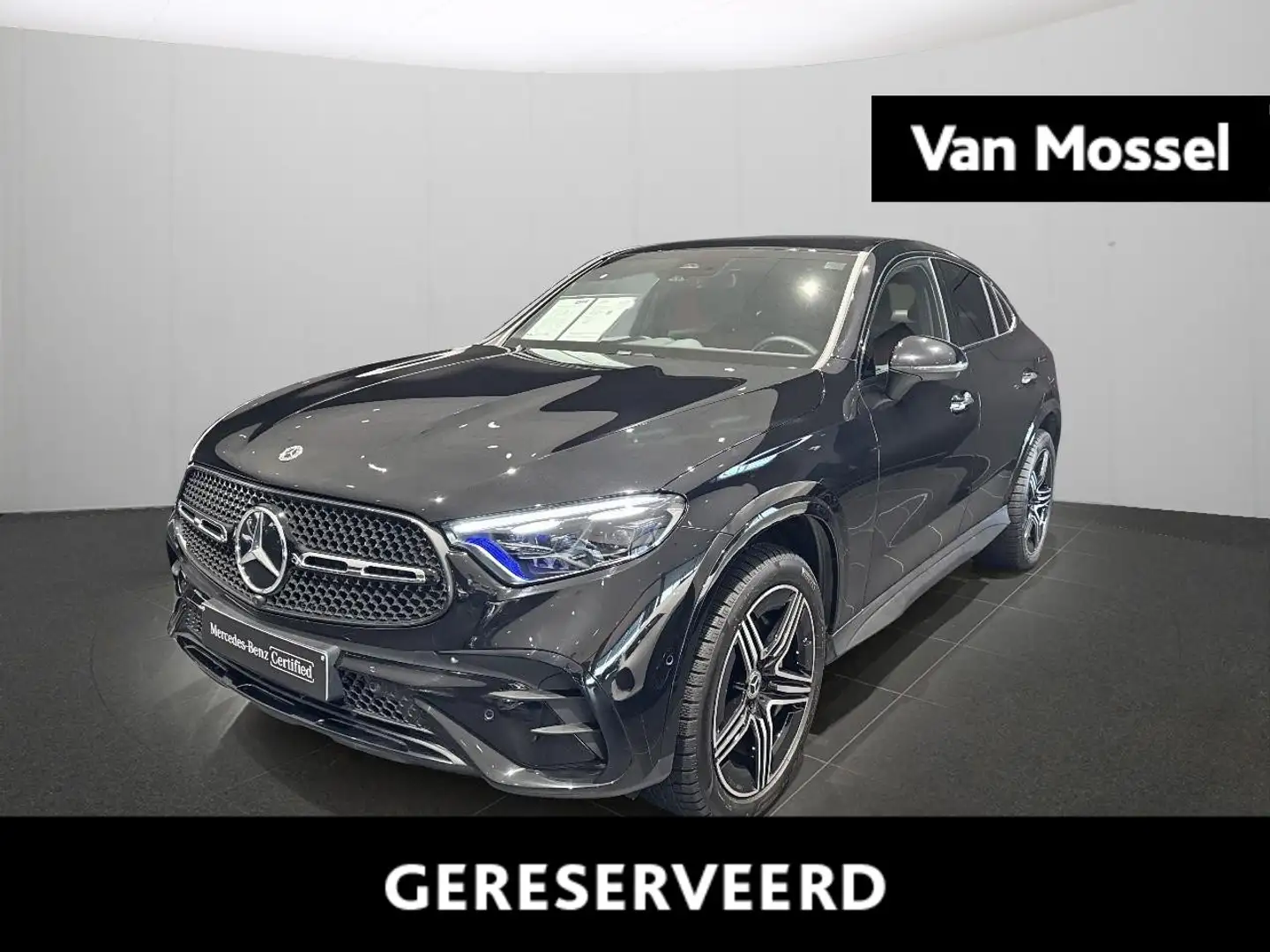 Mercedes-Benz GLC 300 Coupé GLC e 4MATIC AMG Line Zwart - 1