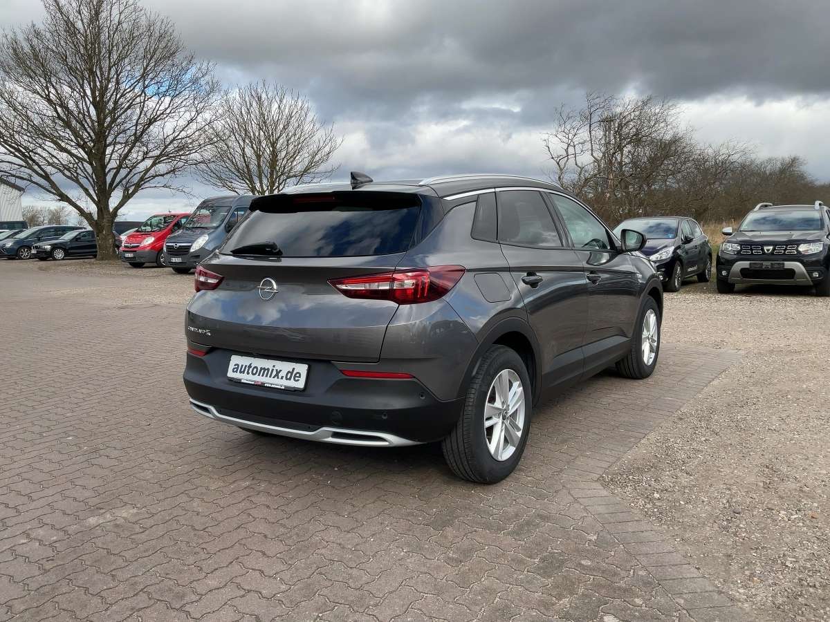 Opel Grandland