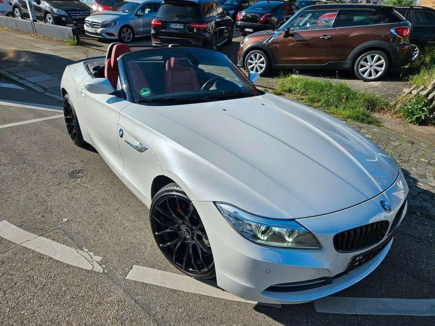 BMW Z4 Roadster sDrive 18i Individual /19 Breyton Weiß - 1