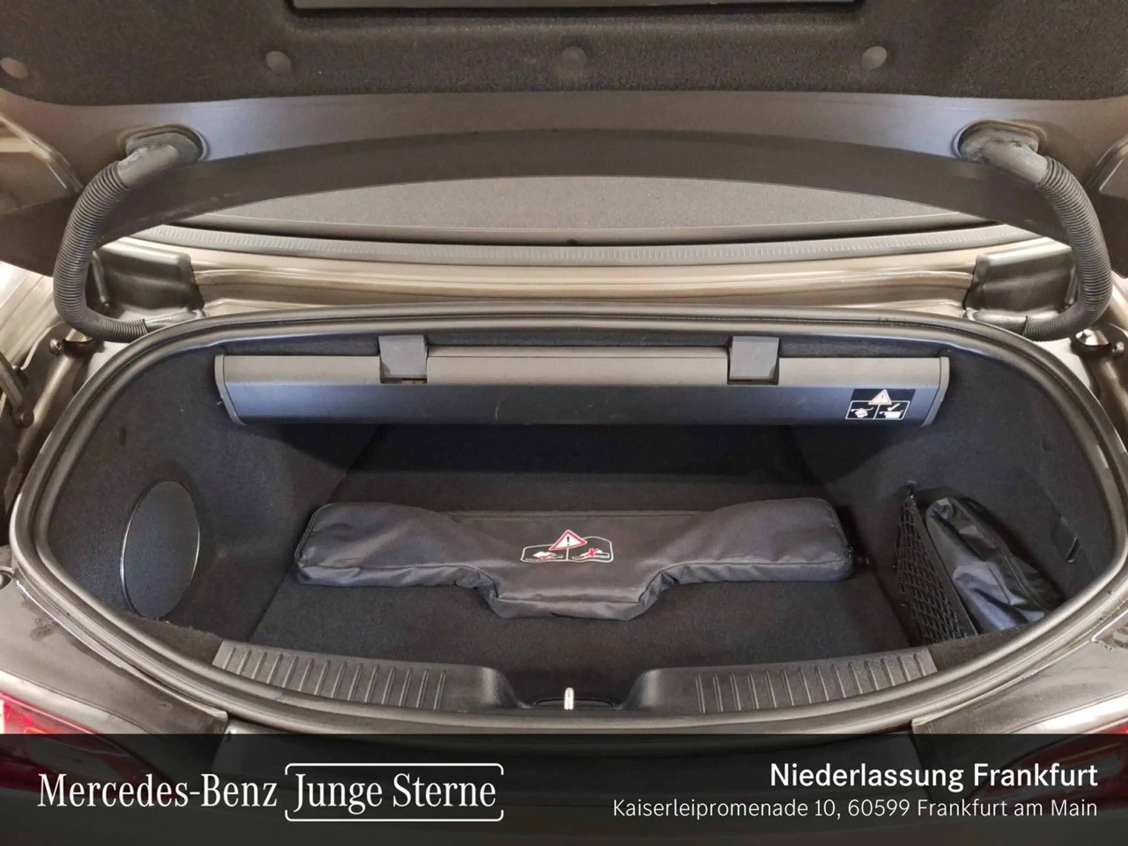 Mercedes-Benz SL 63 AMG Cab. 4M AeroPak Fahrass Nachtsicht HUD — photo 6