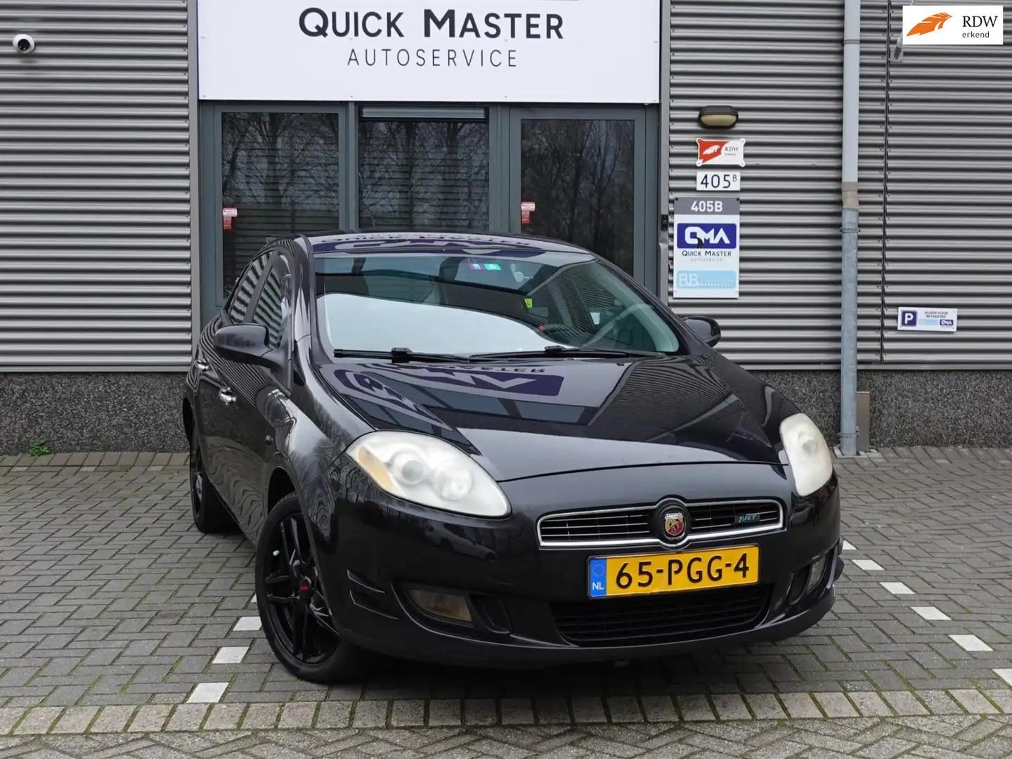 Fiat Bravo 1.4 T-Jet Emotion Zwart - 1