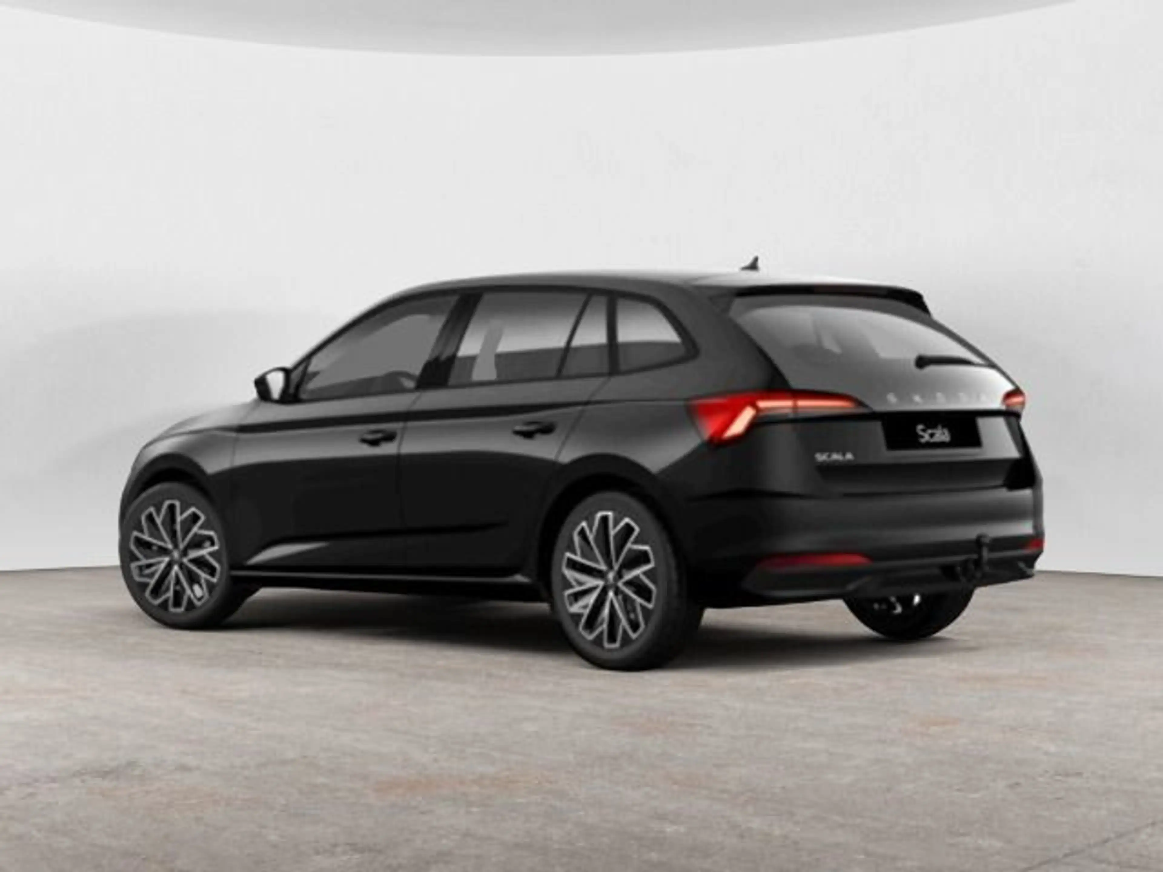 Skoda Scala 1.5 TSI DSG Balance — photo 3
