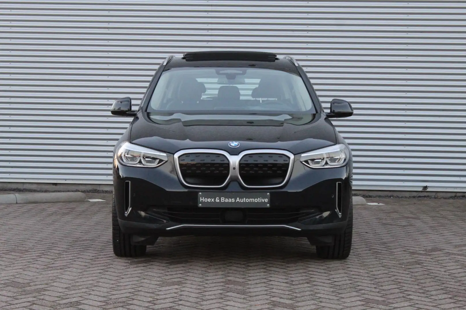 BMW iX3 High Executive 80 kWh/Pano/Memory/Harman Kardon Schwarz - 2