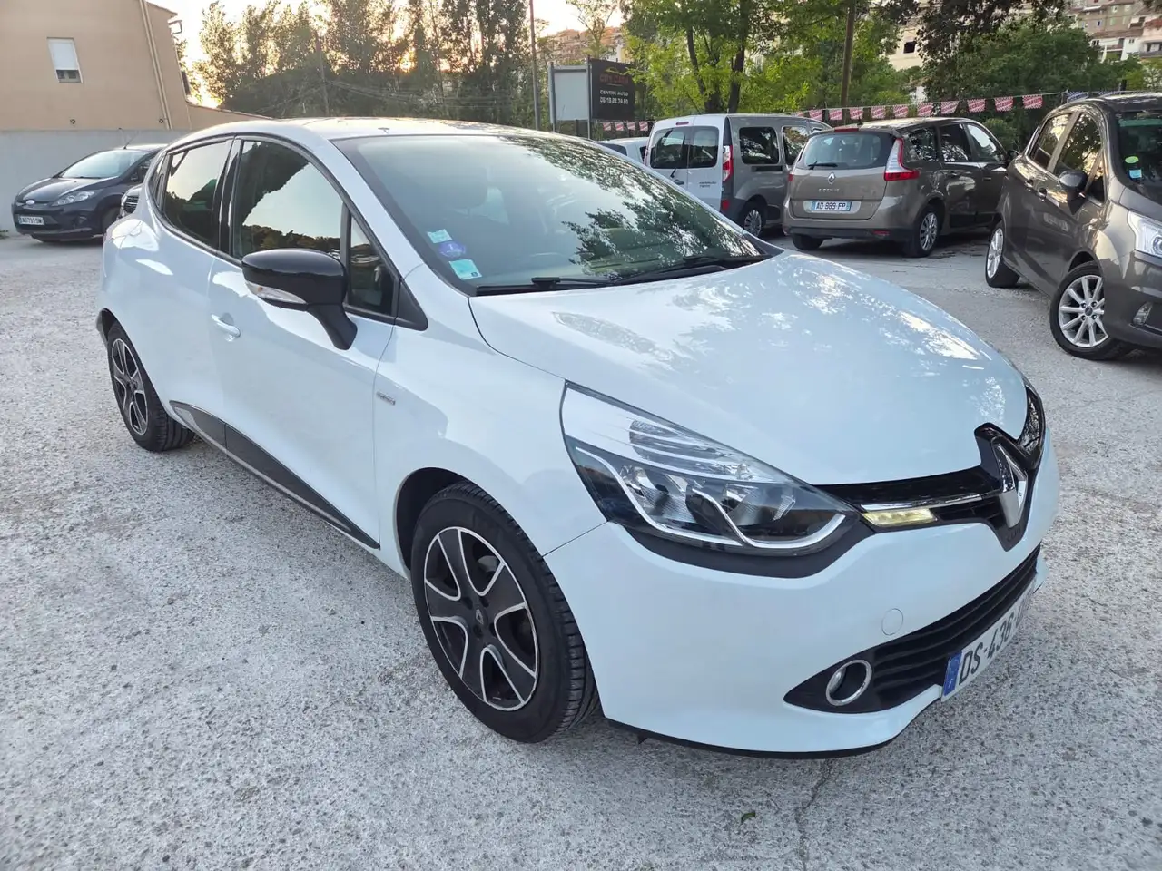 Renault Clio Limited
