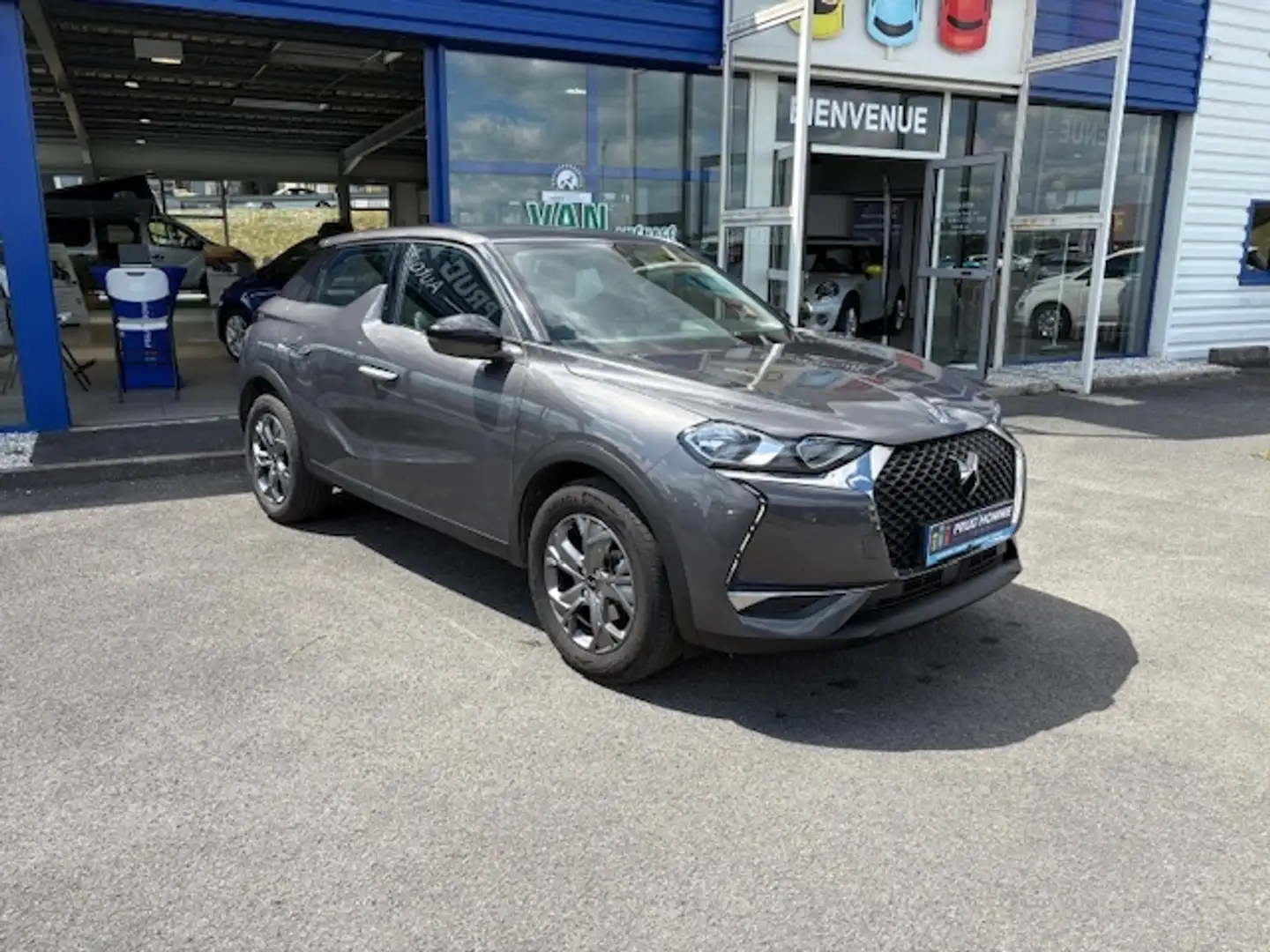 DS Automobiles DS 3 1.2 PURETECH 130CH BUSINESS AUTOMATIQUE Gris - 2