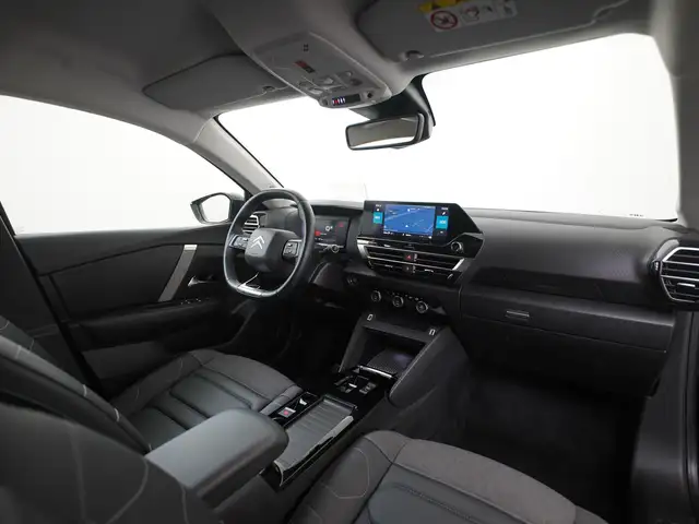 Citroen C4 view 2