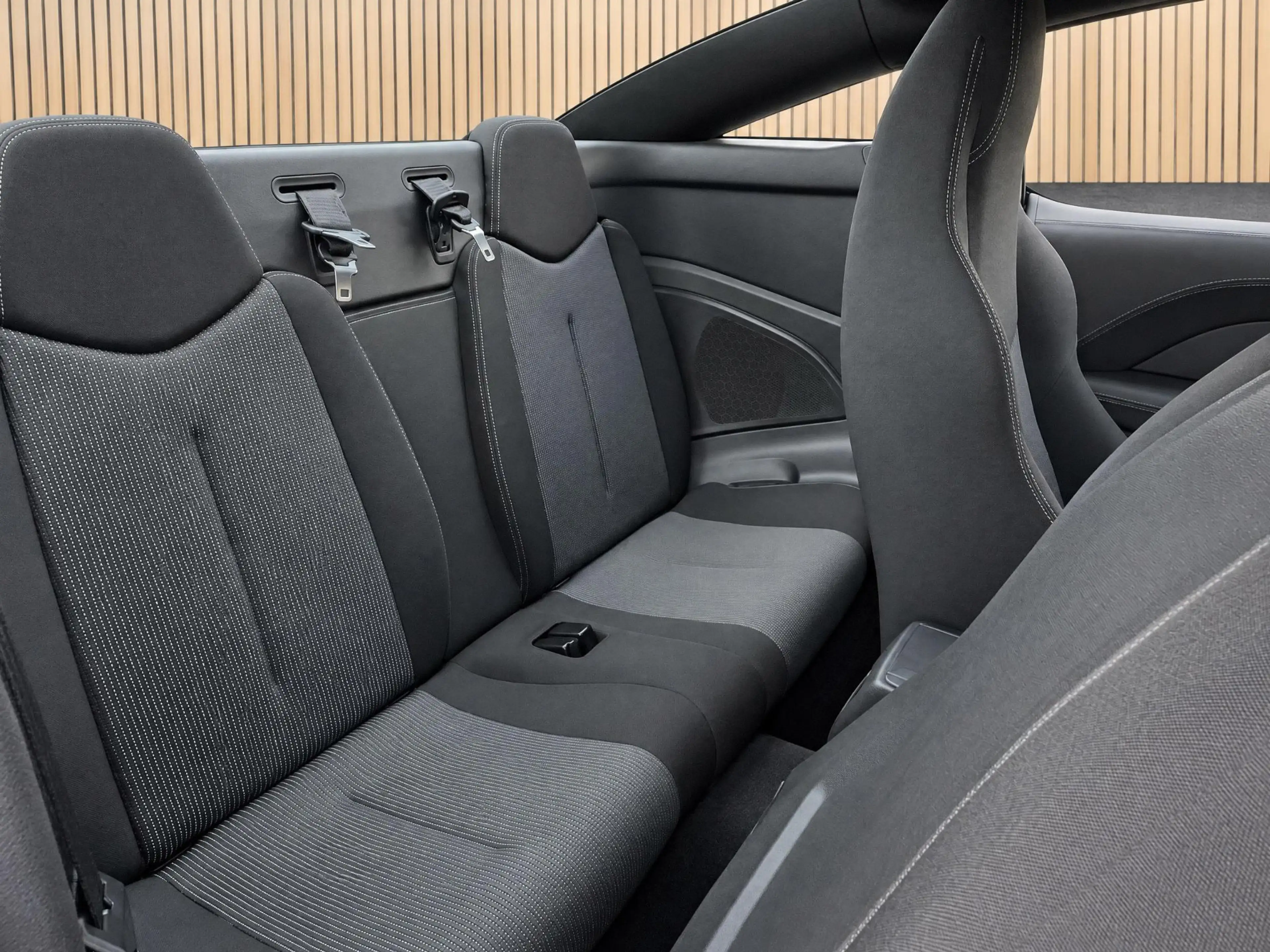 Peugeot RCZ 1.6 THP | Climate / Cruise / 200PK — photo 8