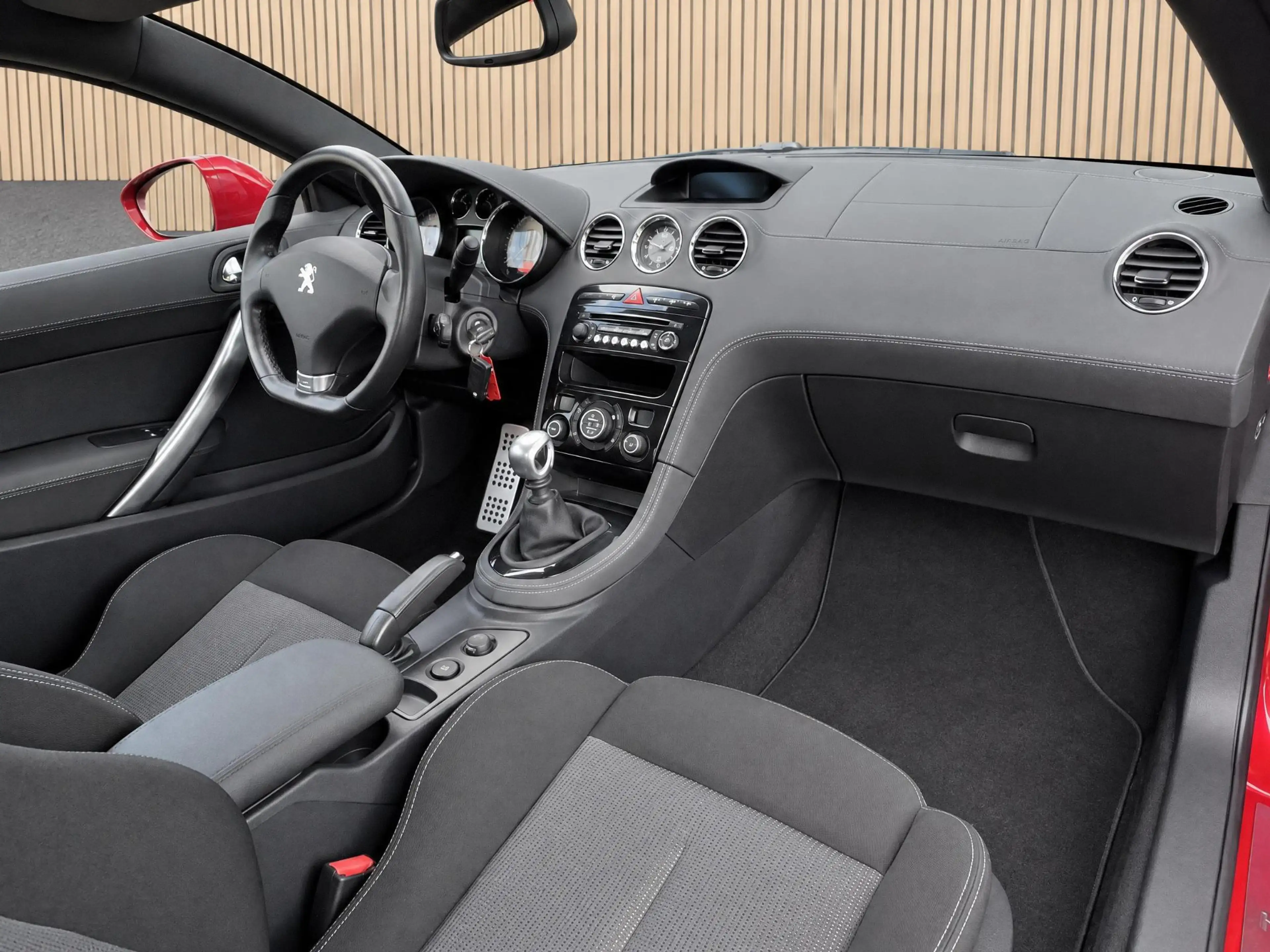 Peugeot RCZ 1.6 THP | Climate / Cruise / 200PK — photo 3