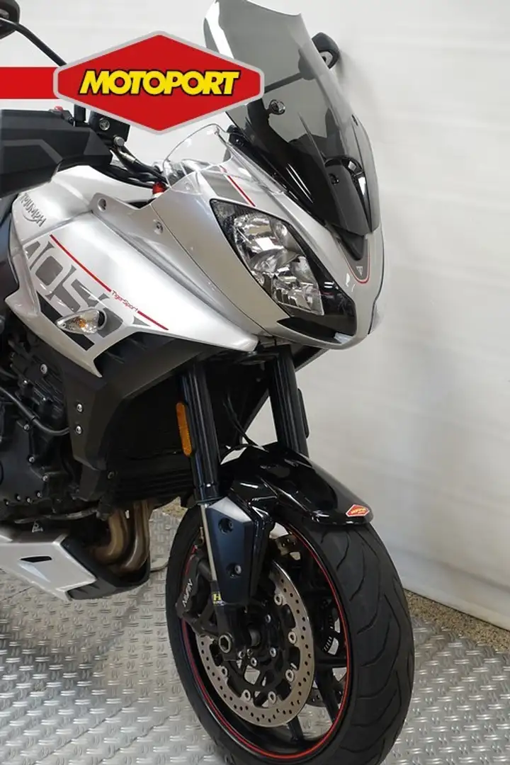 Triumph Tiger 1050 Šedá - 2