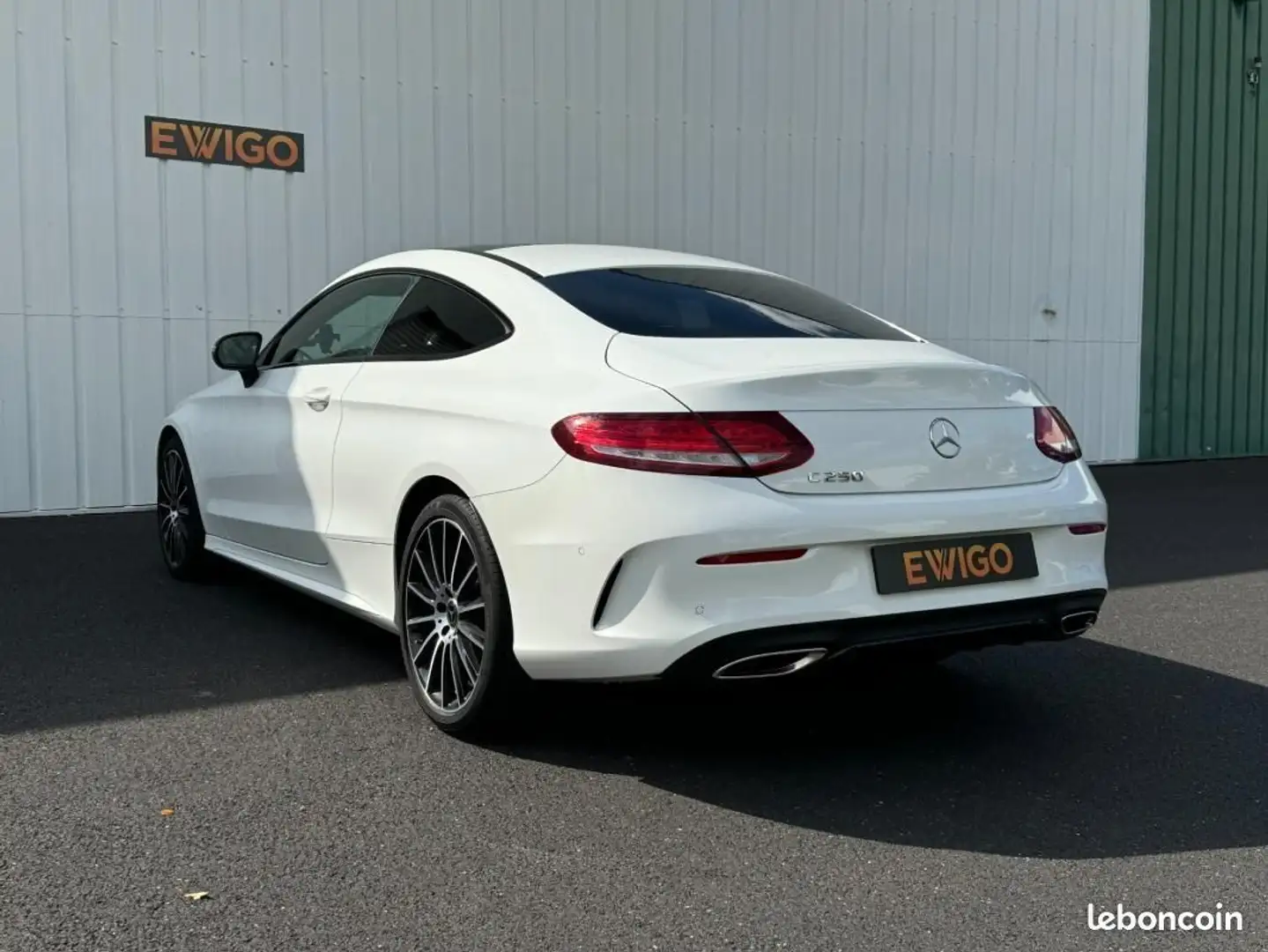 Mercedes-Benz C 250 Mercedes 2.0 250 211CH FASCINATION 9G-TRONIC TOIT  Blanco - 2