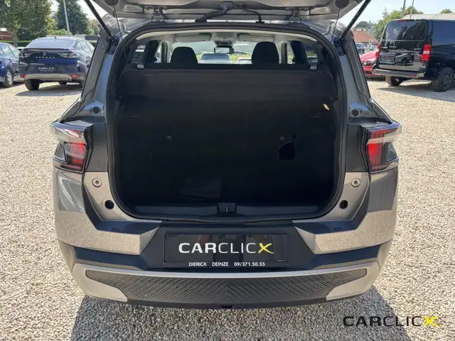 Citroen C3 Aircross view 11