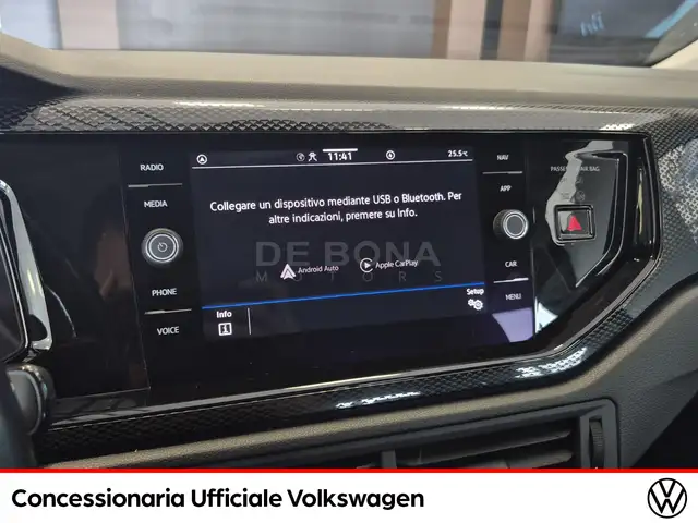 Volkswagen Polo view 14