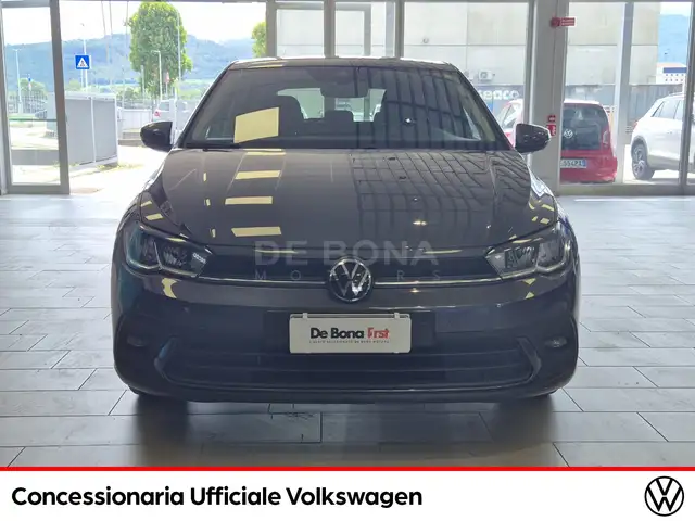 Volkswagen Polo view 7