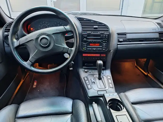 BMW M3 view 12