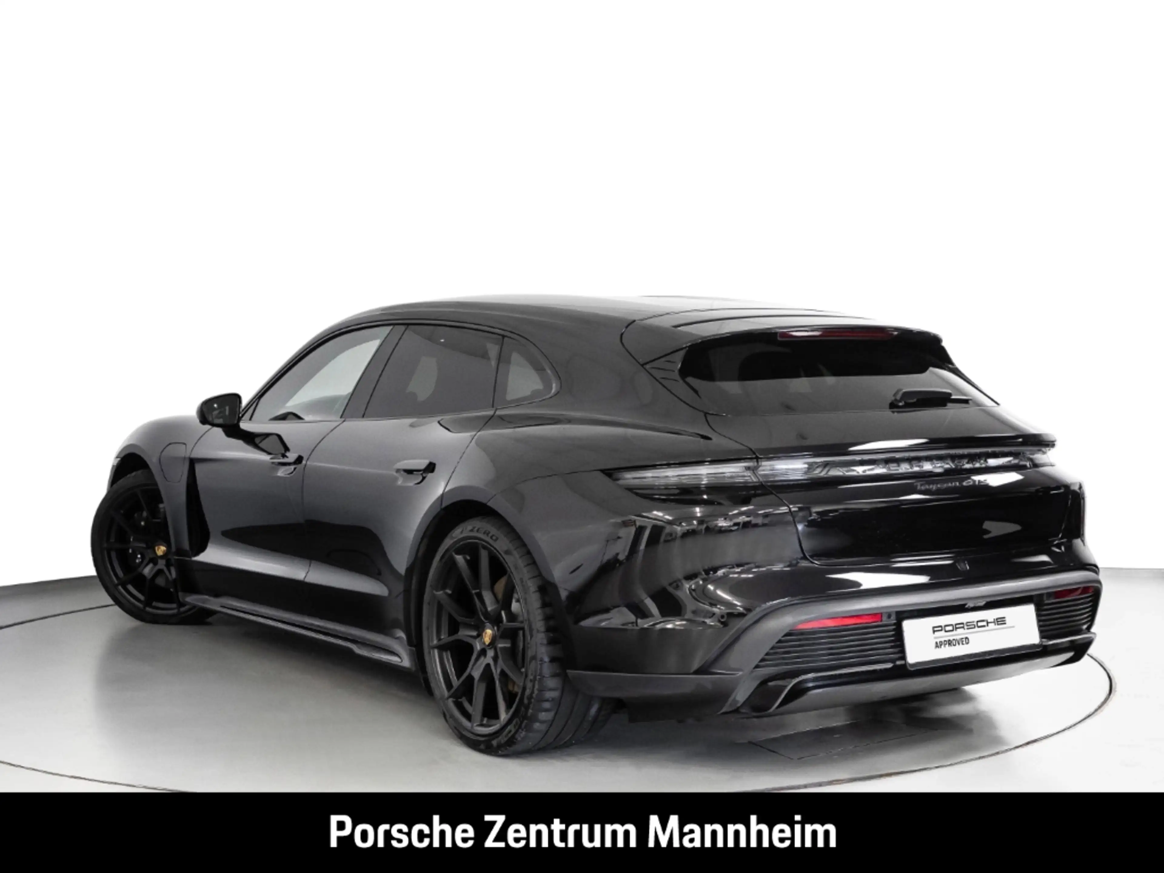 Porsche Taycan GTS Sport Turismo InnoDrive Privacy SurroundView — photo 3