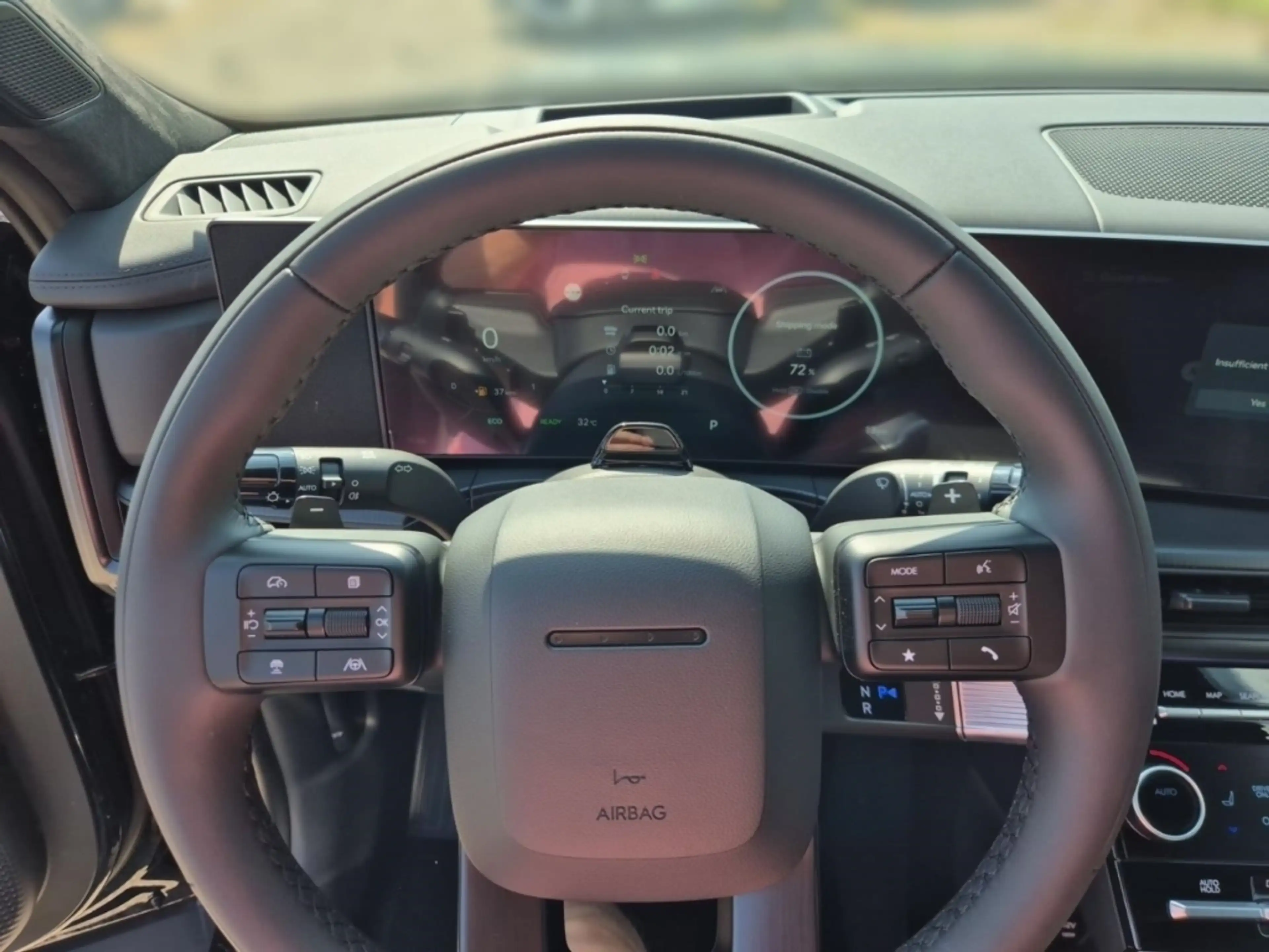 Hyundai SANTA FE 7-Sitzer 1.6 T-GDI Hybrid 239PS 4WD Blackline 6-AT — photo 8